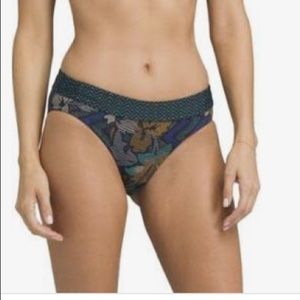 Prana Ramba bottom in black horchata